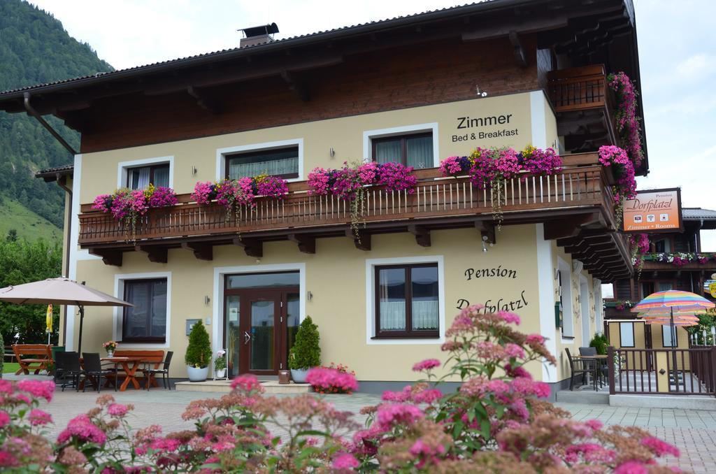Pension Dorfplatzl Fusch an der Grossglocknerstrasse Exteriör bild